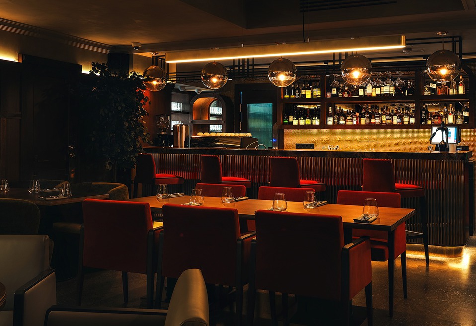 латунные светильники для сигарного клуба в Петербурге