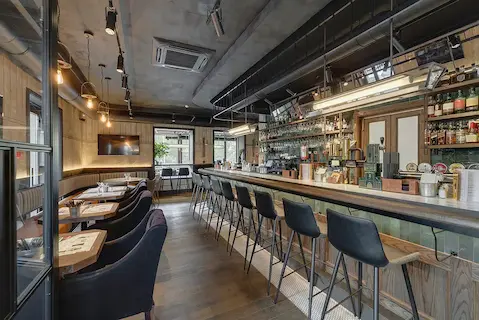 стальные дизайнерские светильники изготовленные на заказ для бара в ресторане